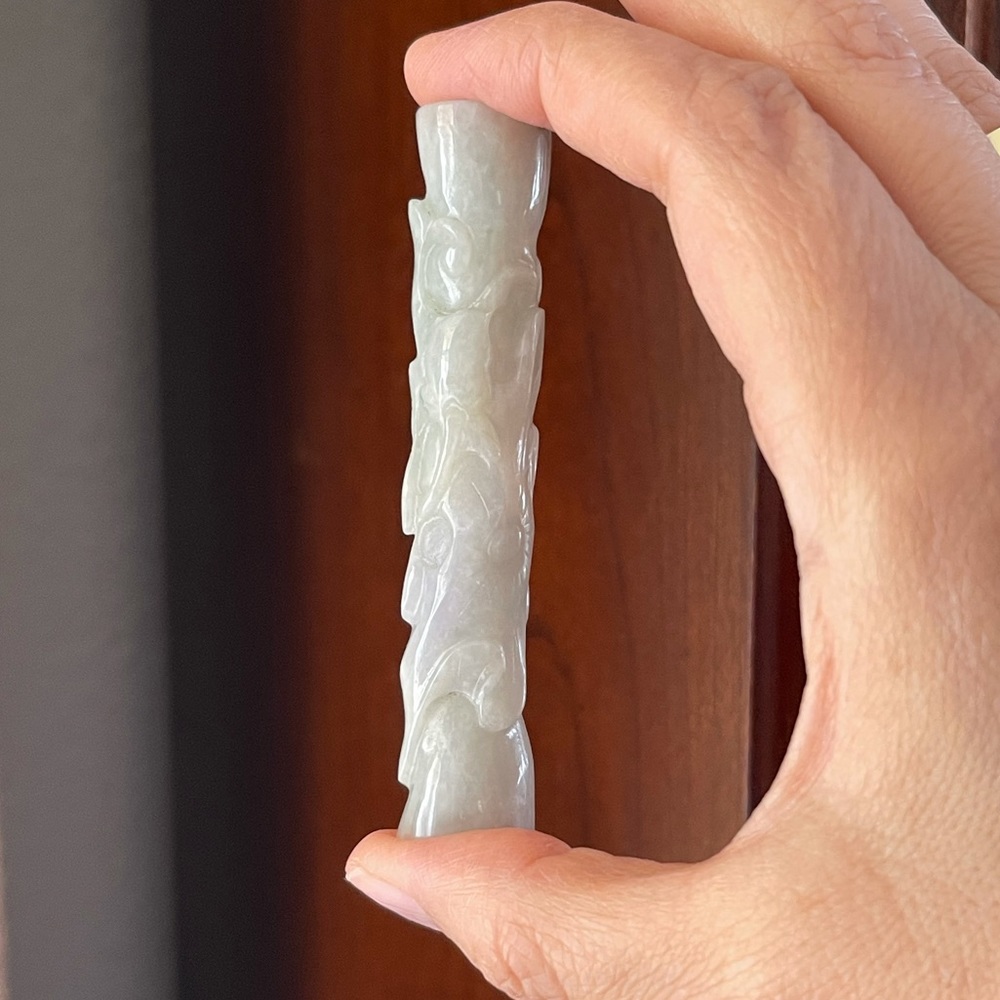 Natural jadeite jade carved ornament - Picture 5 of 10